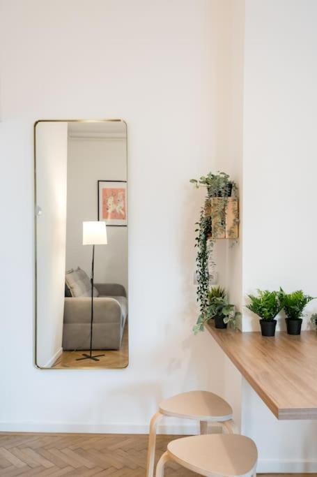 Downtown Cozy Apartment Old Town Букурещ Екстериор снимка