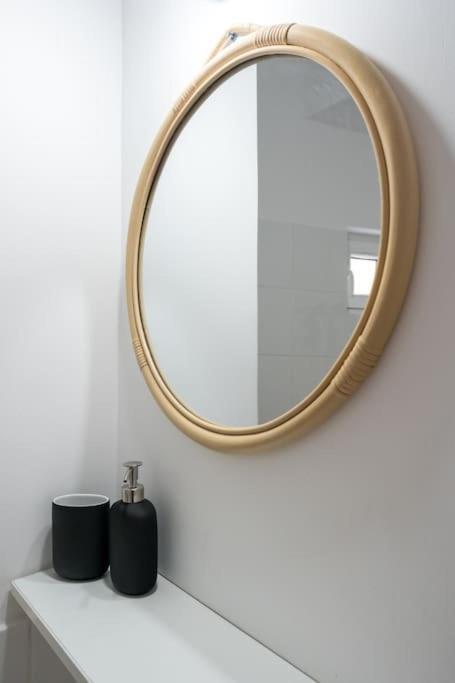 Downtown Cozy Apartment Old Town Букурещ Екстериор снимка